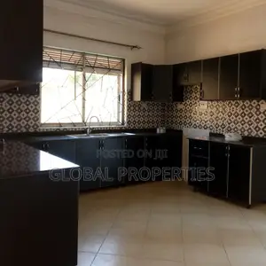 4bdrm Bungalow in Naalya Kyaliwajala, Central Division for rent