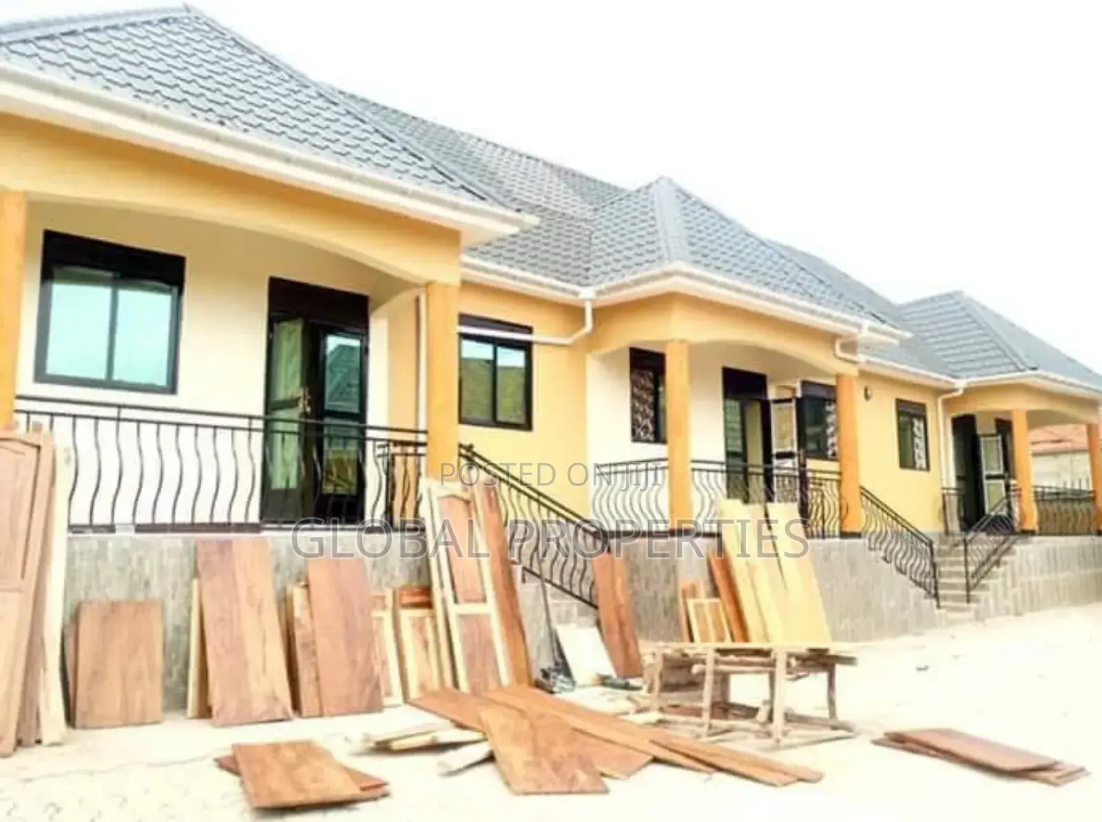2bdrm Bungalow in Najjera Kungu Rd, Central Division for rent