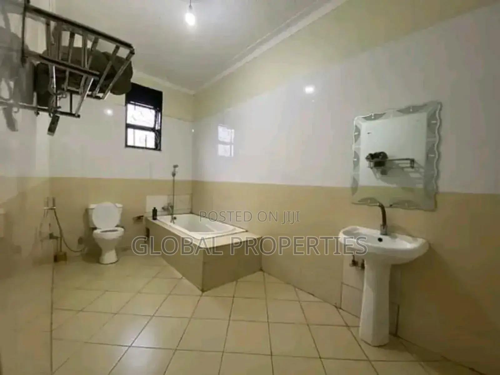 2bdrm Bungalow in Najjera Kungu Rd, Central Division for rent