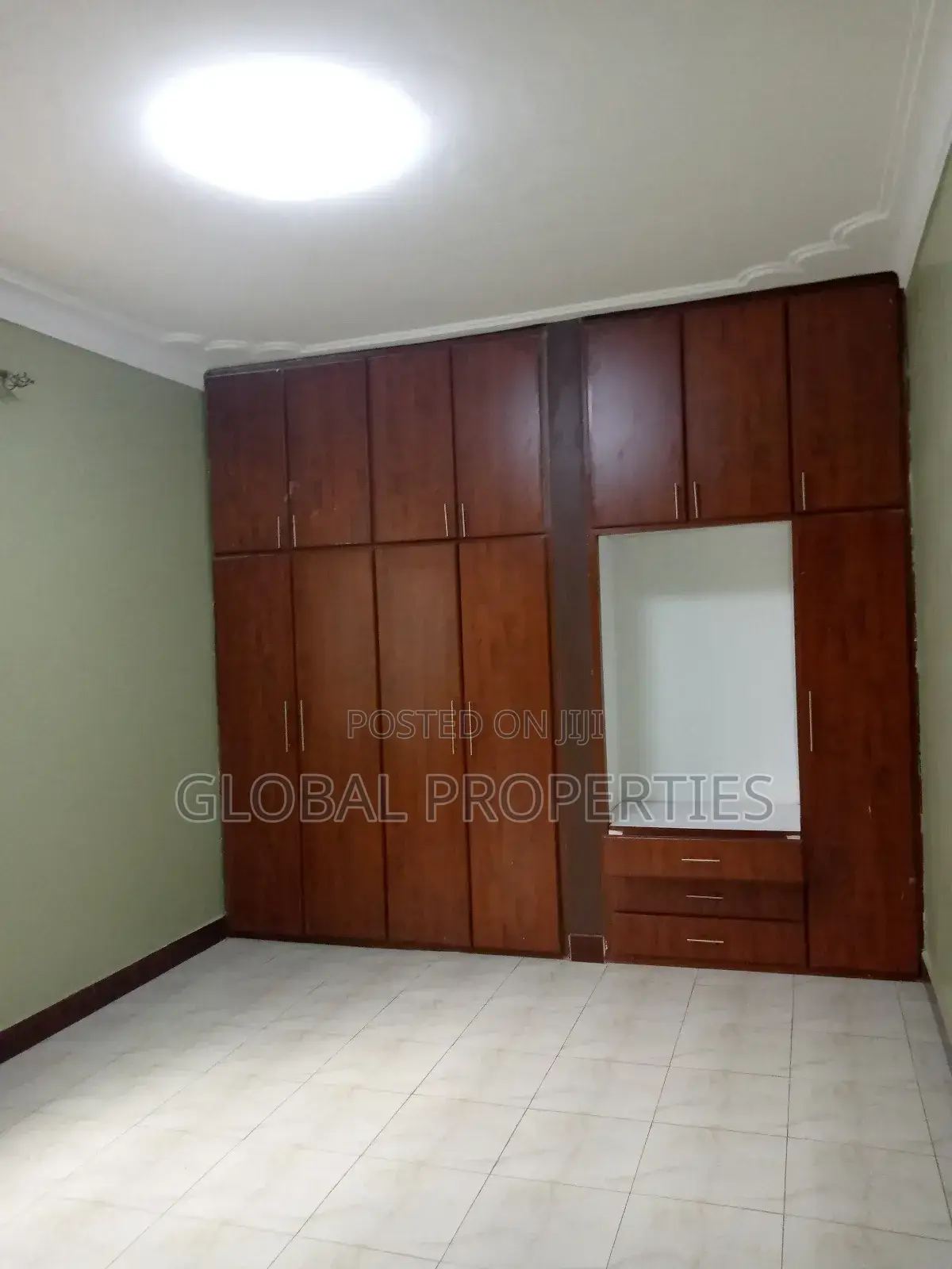 2bdrm Bungalow in Najjera Kiwatule Rd, Central Division for rent
