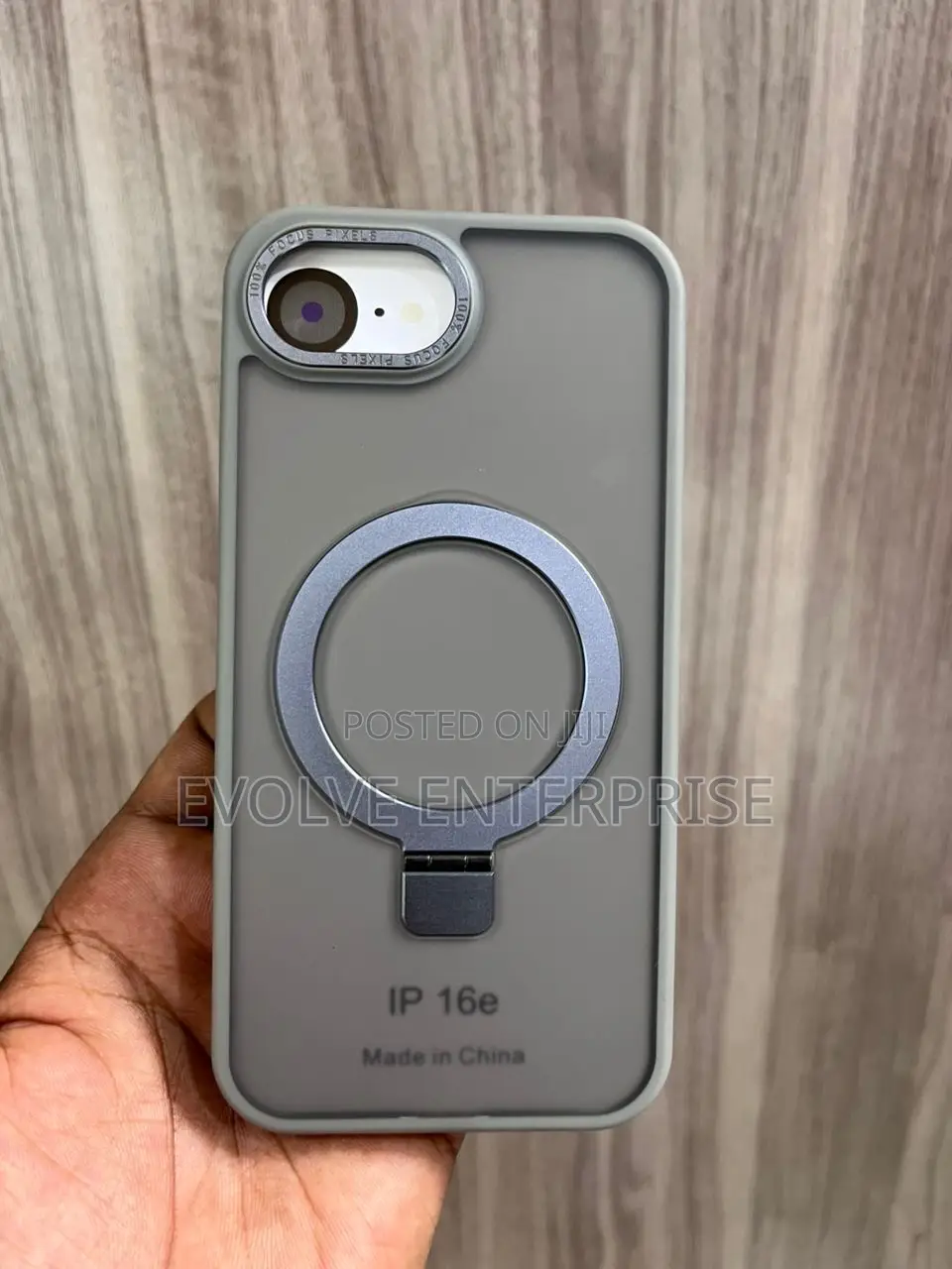 iPhone 16e Stylish Cases