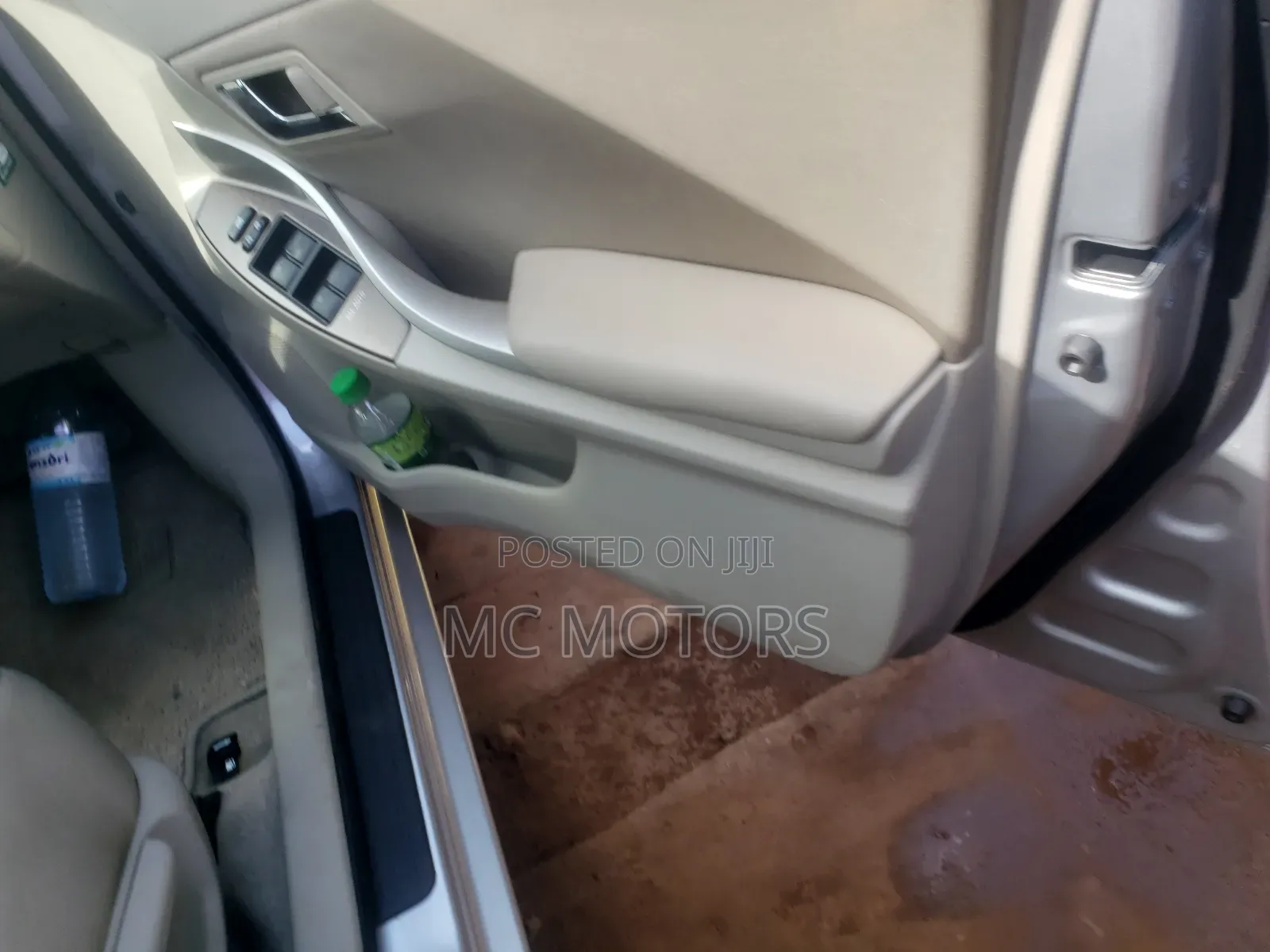 Toyota Premio 1.8 AWD 2011 Silver