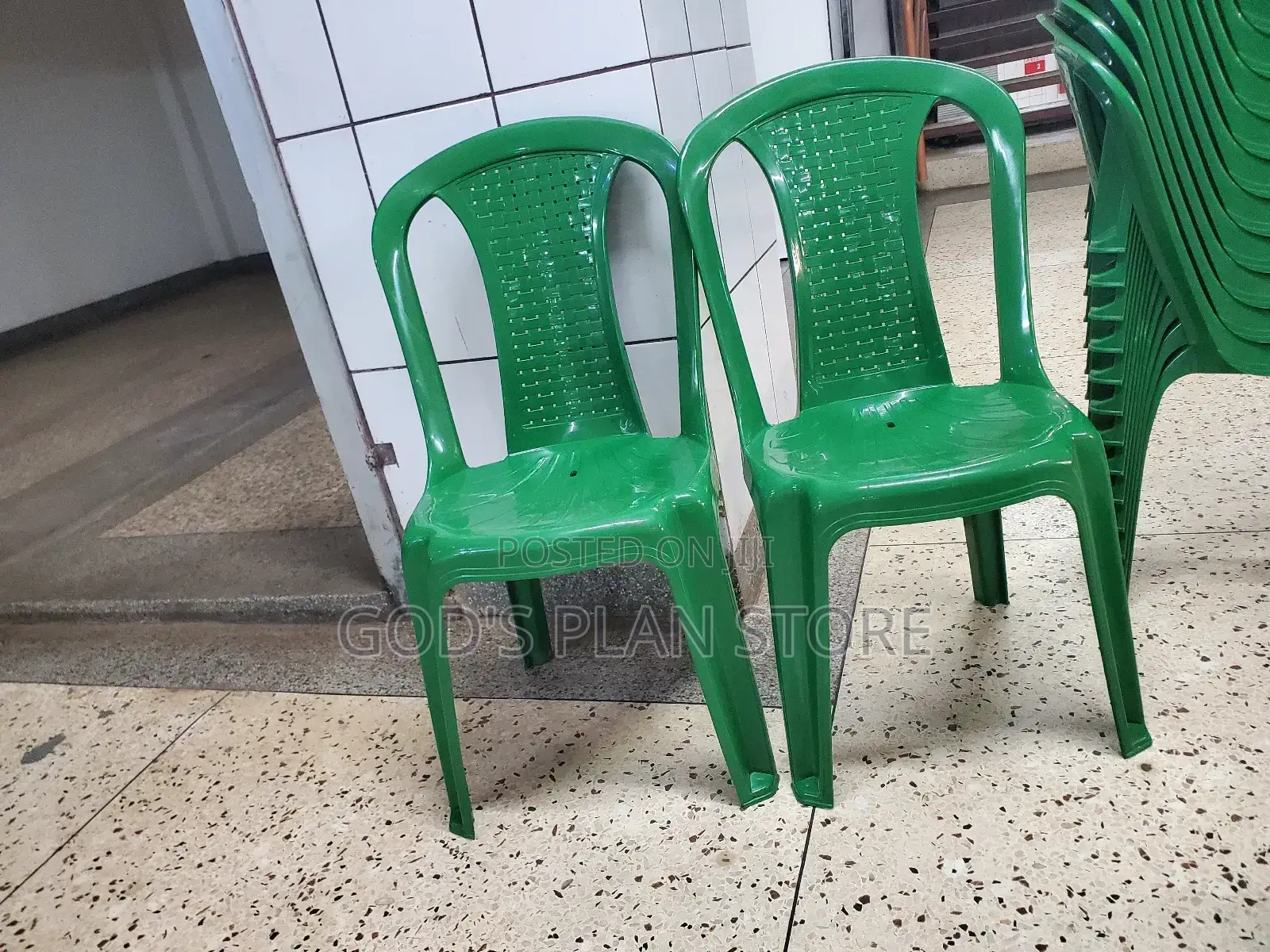 Modernized Armless Plastic Chairs