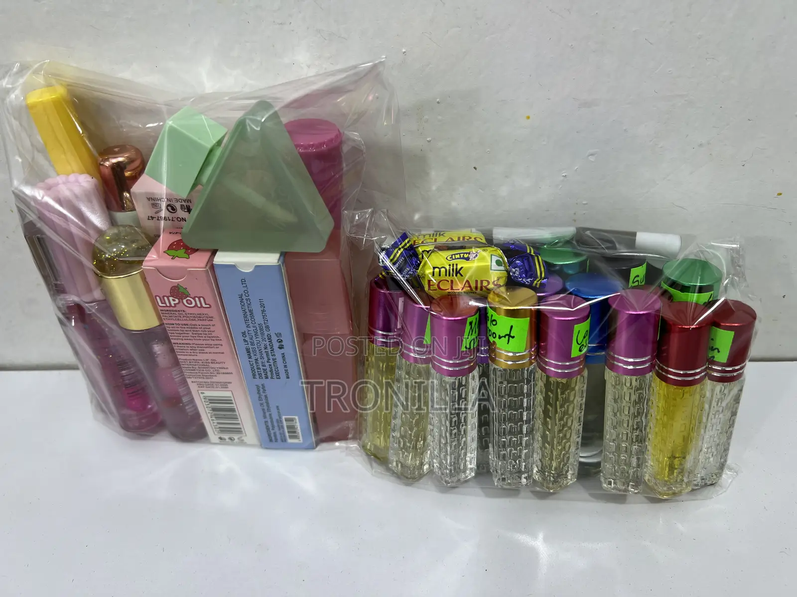 Lips Glosses and Oils Perfumes