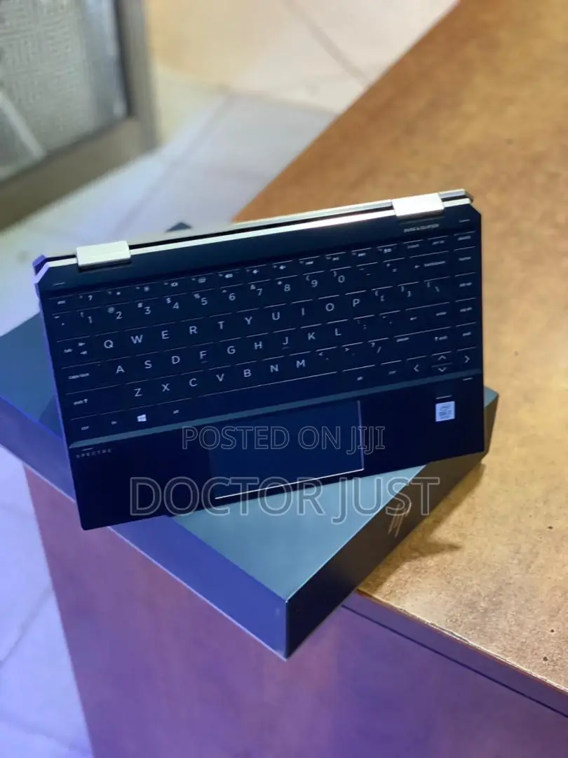 New Laptop HP Spectre 13 16GB Intel Core I7 SSD 1T