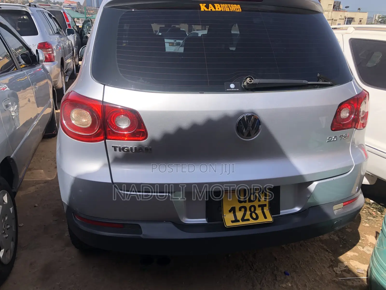 Volkswagen Tiguan 2010 Silver