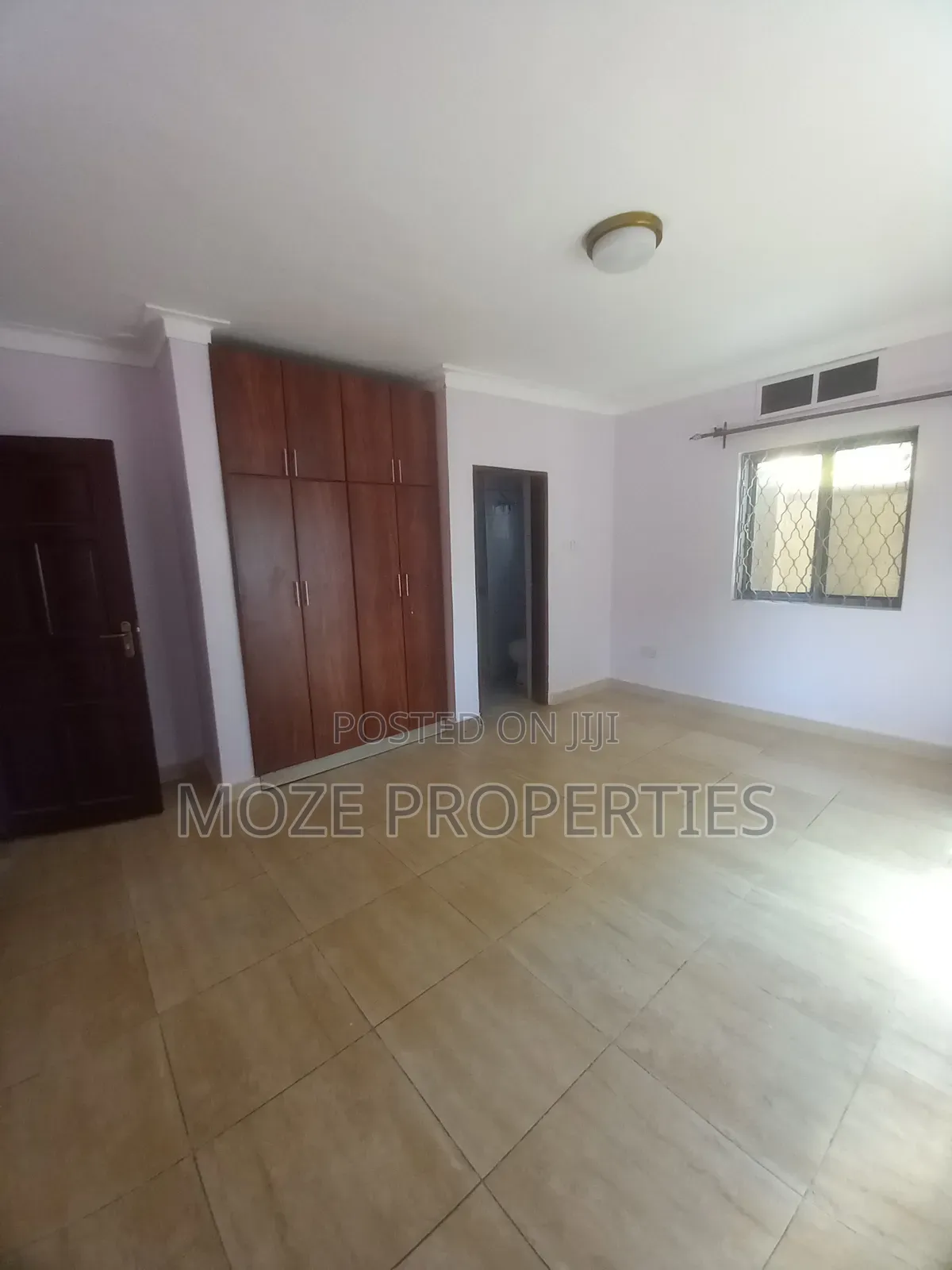 3bdrm Bungalow in Naalya Estate., Central Division for rent