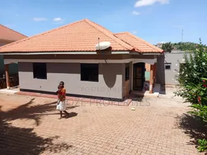 Photo - 3bdrm Bungalow in Namugongo Nabusugwe., Central Division for sale