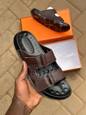 New Men's Clarks Strap Sandals in Stock
