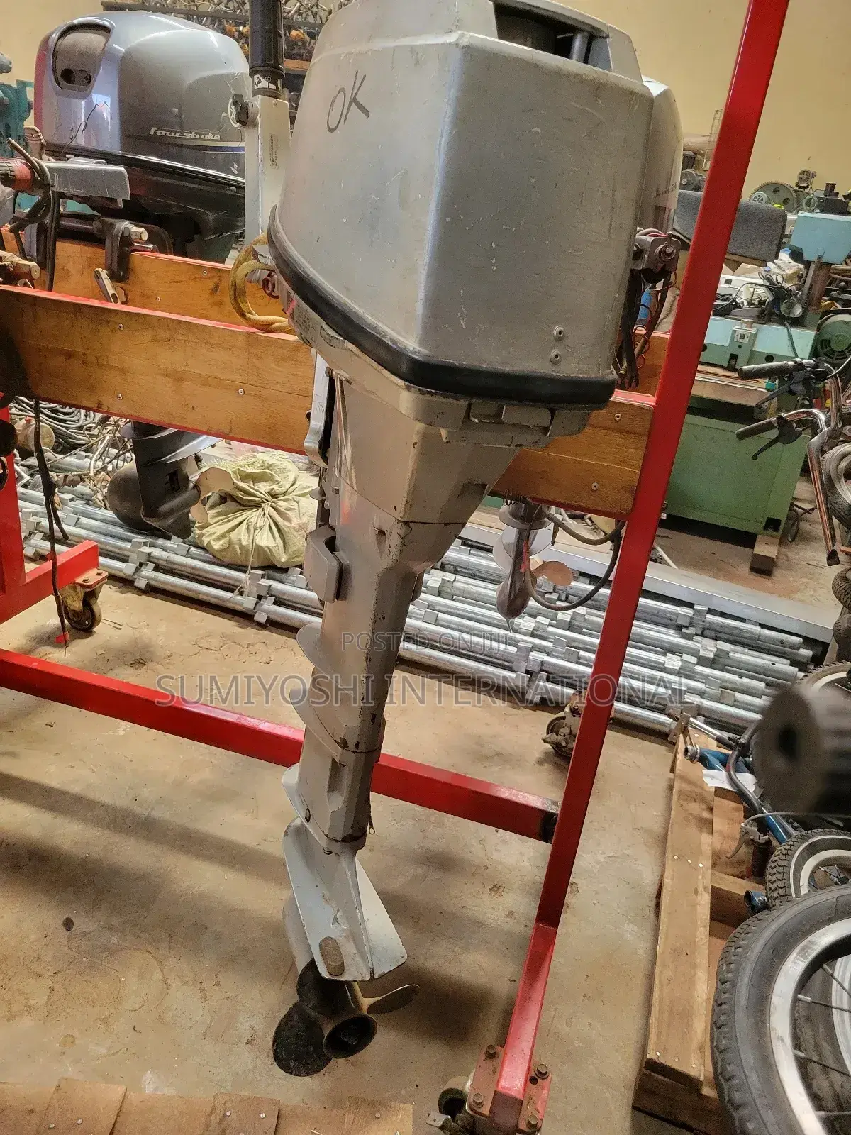 Honda Bf15 15hp 4-Stroke Outboard Motor.
