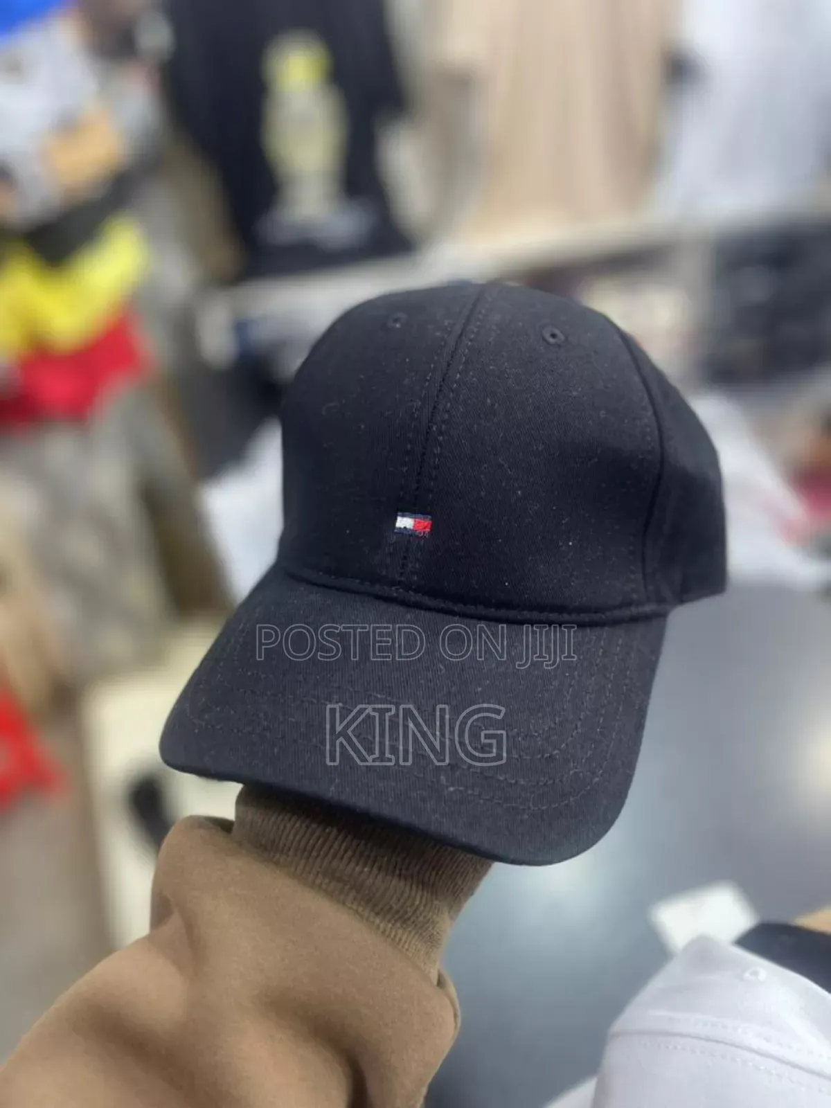 Hugo Caps
