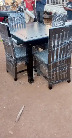 Complete 4 Seater Dining Table