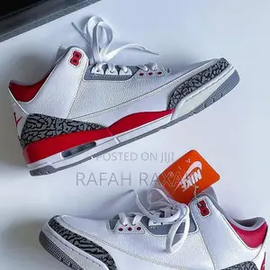 Men’S Classic Nike Air Jordan 3 Retro Fire Red Sneakers