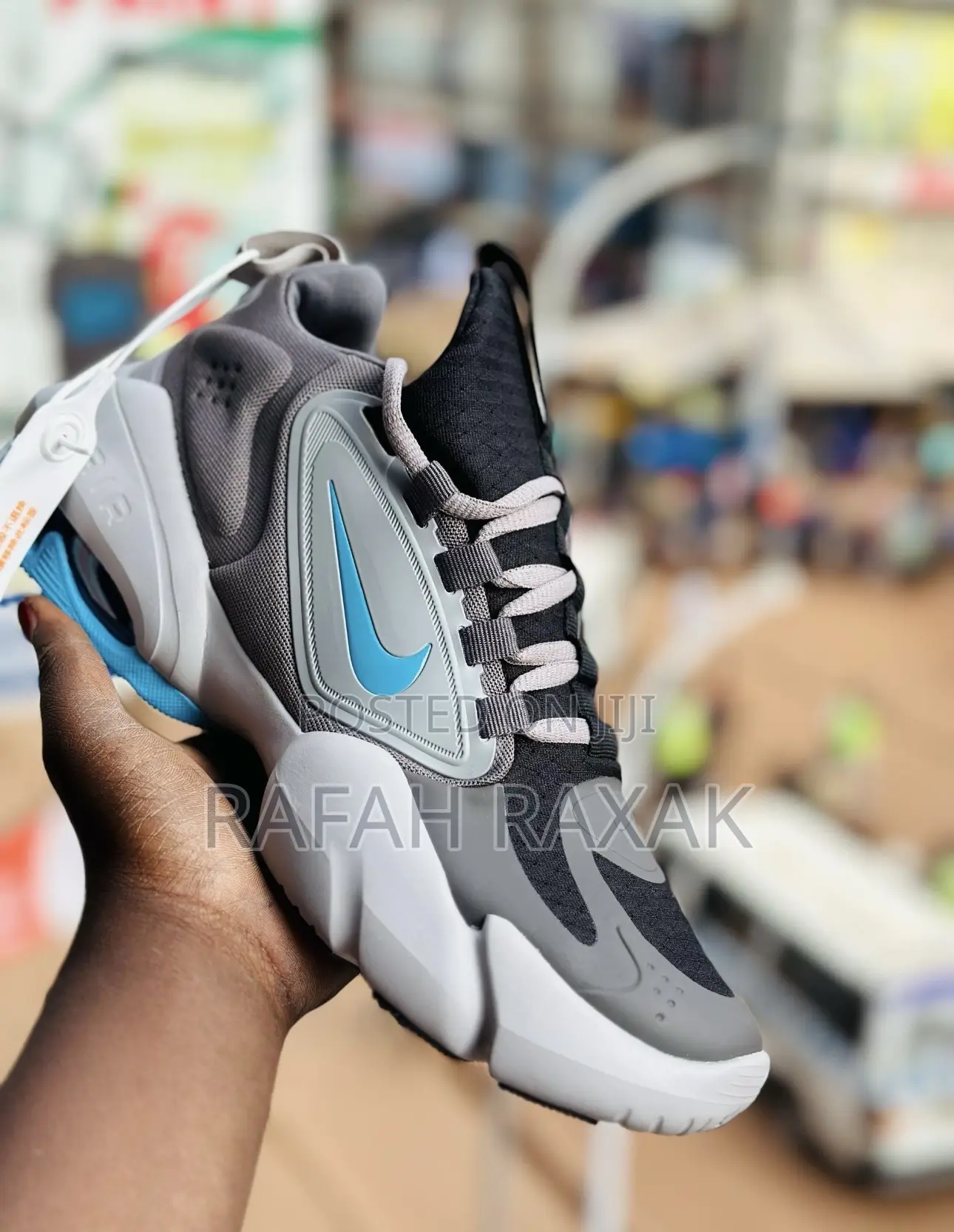 Classic Men’S Grey Nike Alpha Savage Casual Running Sneakers