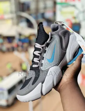 Classic Men’S Grey Nike Alpha Savage Casual Running Sneakers