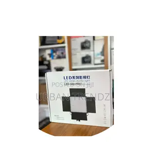 Pro-Led U660 Series Studio Light Kit,