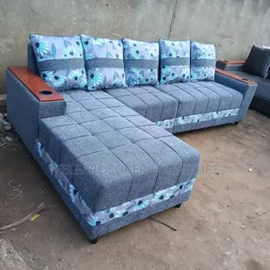 Photo - Suitable L Chair
