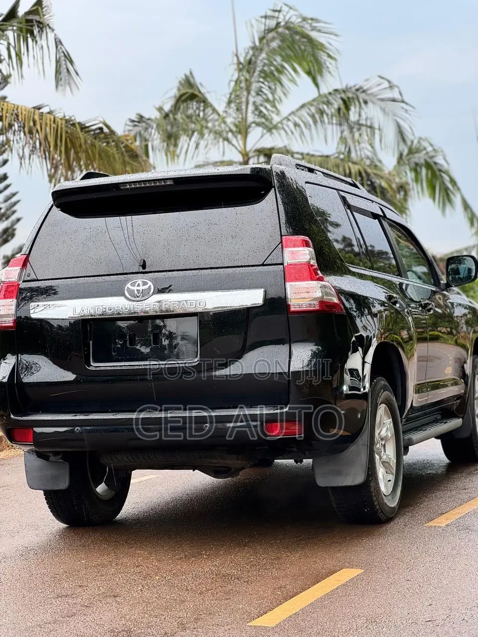 Toyota Land Cruiser Prado 2017 Black