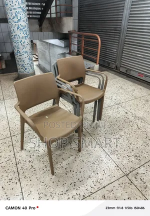 Photo - Bar/Restaurant Plastic Chair Plastic Chair
