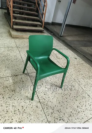 Photo - All Size Plastic Chairs