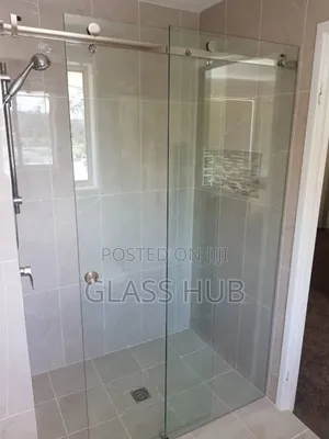 Photo - Glass Showers