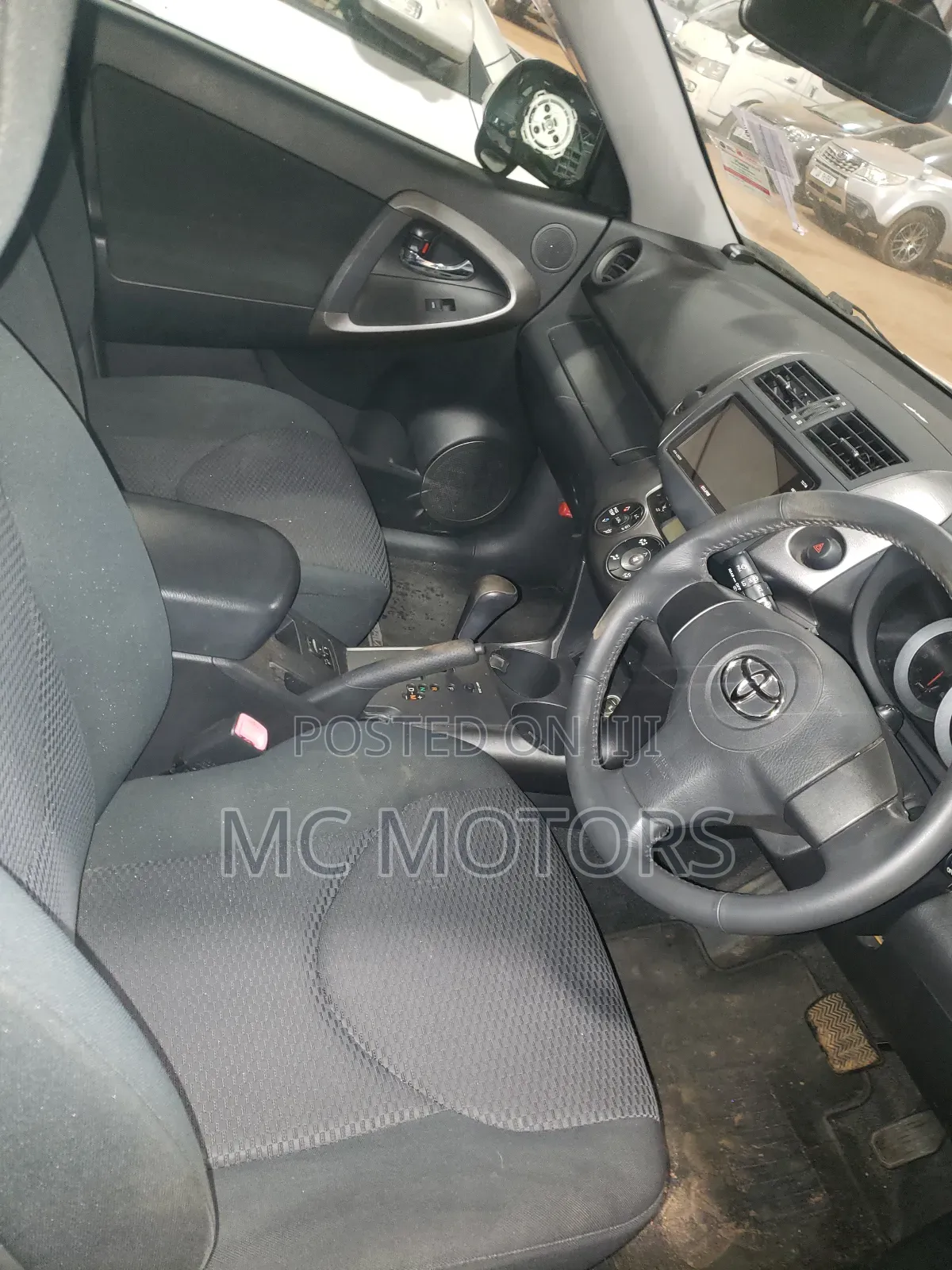 Toyota RAV4 Limited 2011 White
