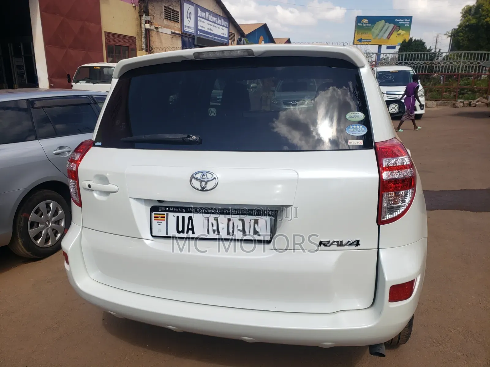 Toyota RAV4 2.5 2011 White