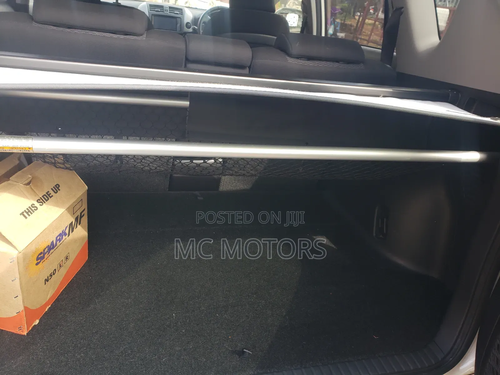 Toyota RAV4 2.5 2011 White