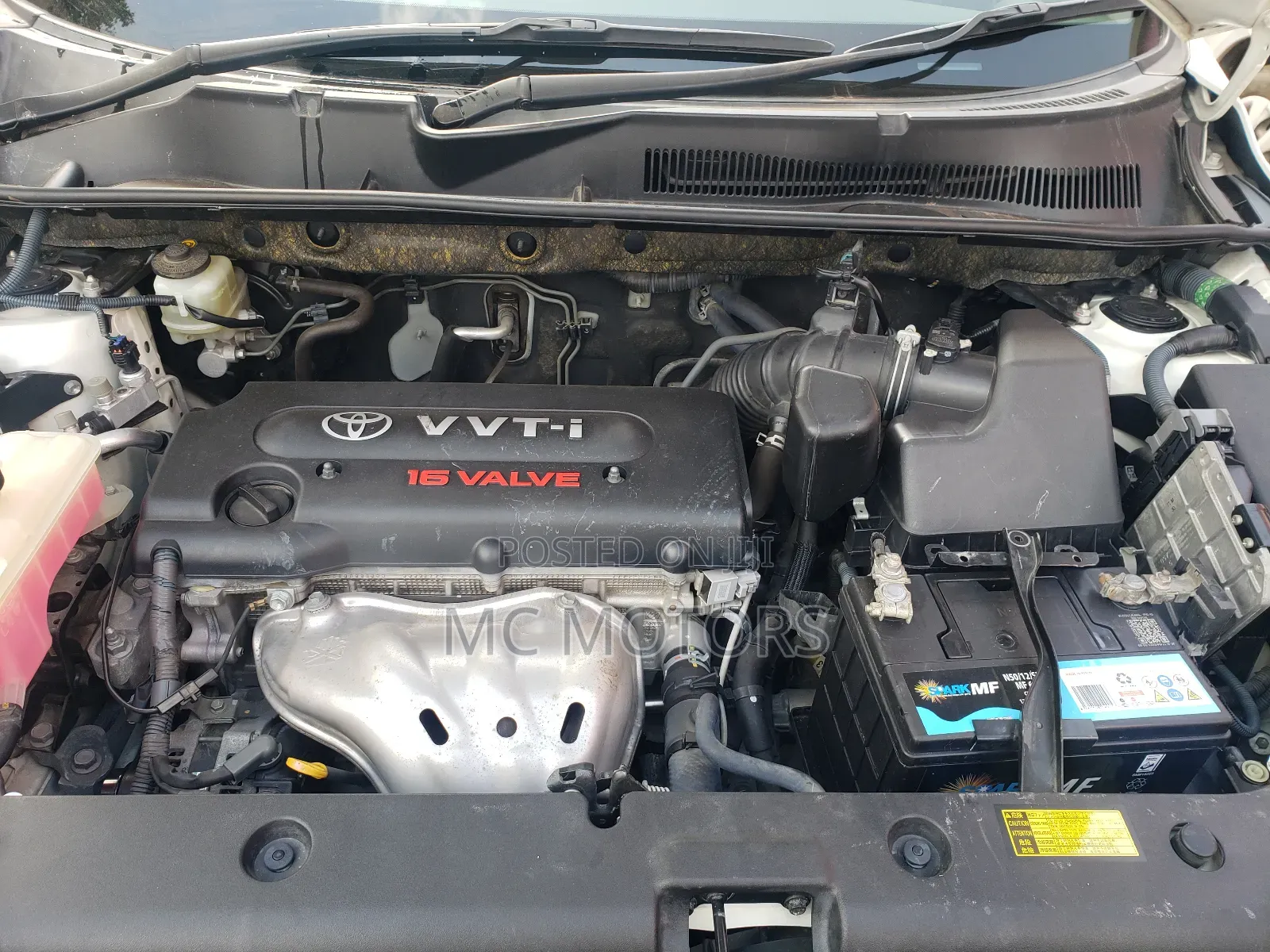 Toyota RAV4 2.5 2011 White