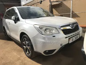 Photo - Subaru Forester 2015 White