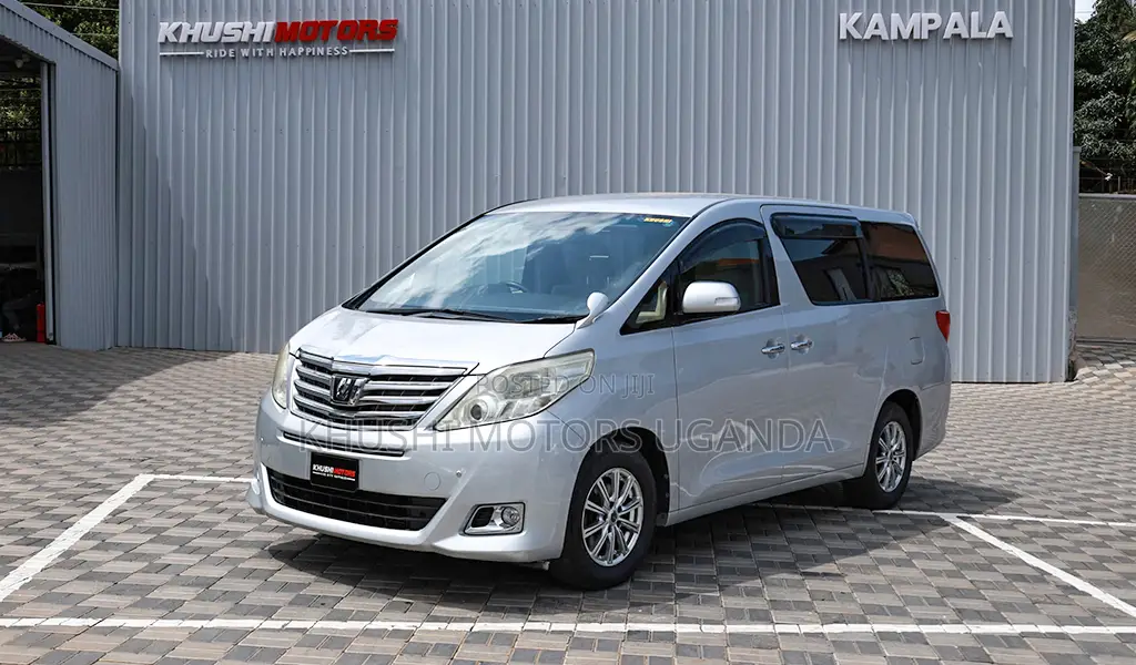 Toyota Alphard 2.4 Petrol FWD 2012 Silver