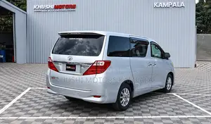 Toyota Alphard 2.4 Petrol FWD 2012 Silver