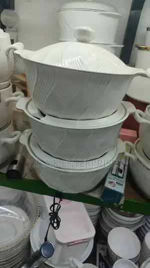 Ceramic Serving Dish With Ceramic Spoons