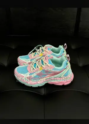 Off Sneaker/Unisex Sneaker
