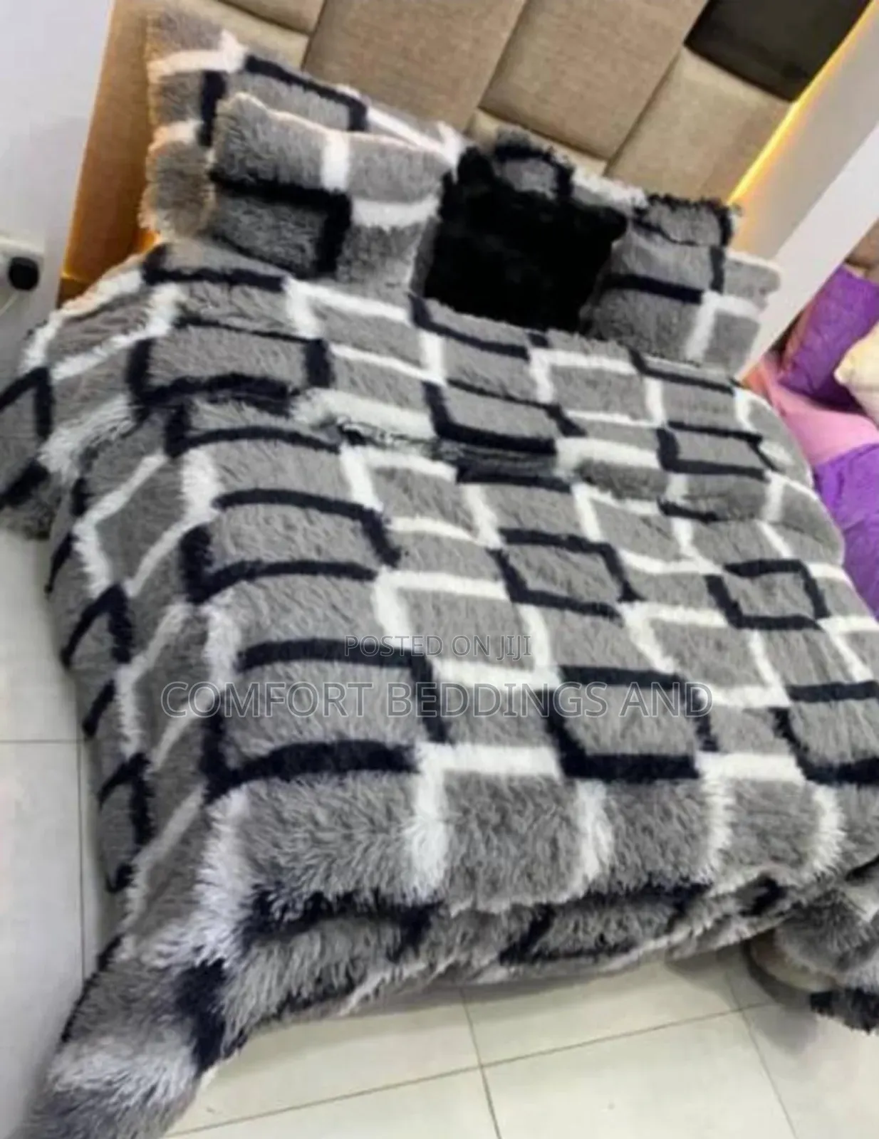 Fluffy Bedcover Checked Gray