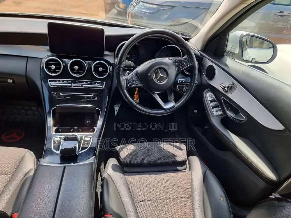 Mercedes-Benz C180 2015 Silver