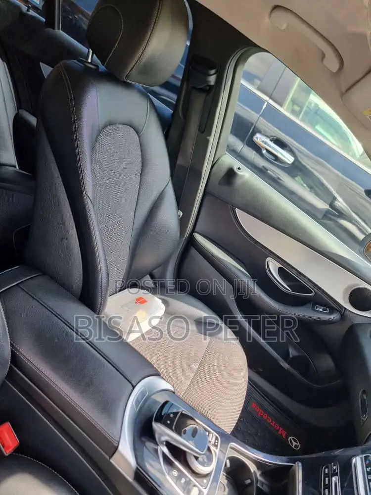 Mercedes-Benz C180 2015 Silver