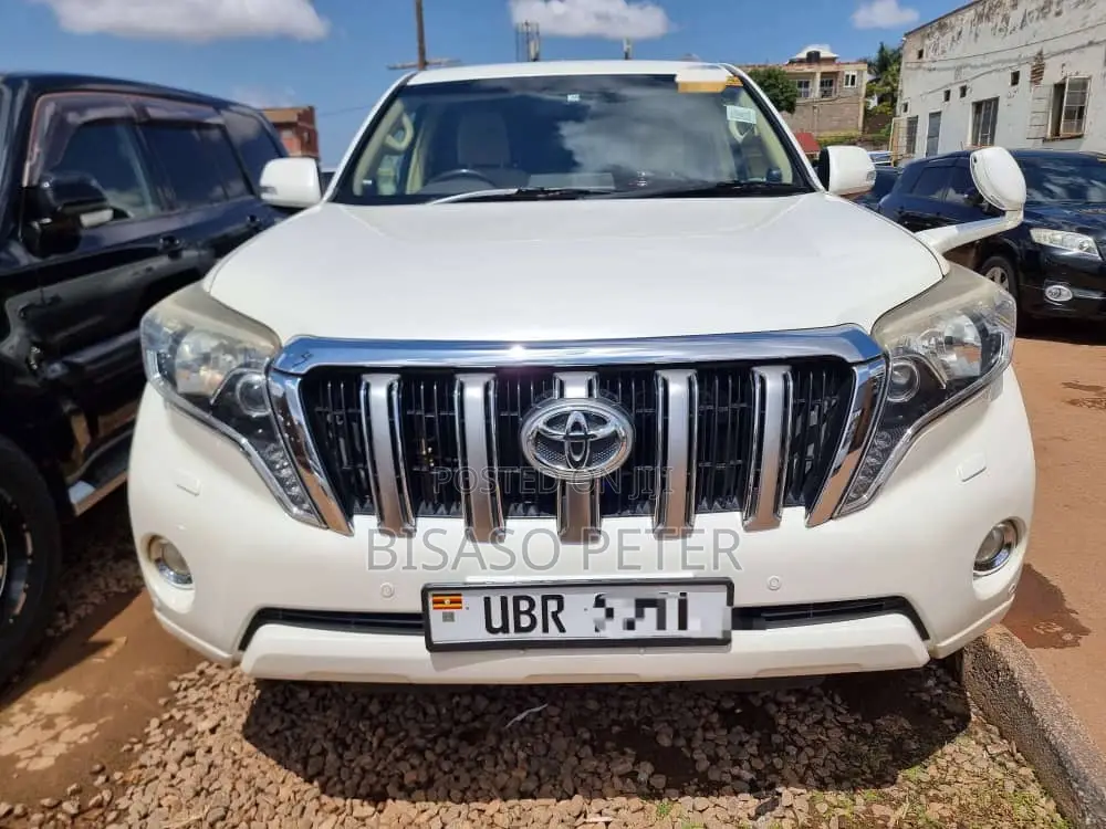 Toyota Land Cruiser Prado 2.8 D-4D 2015 White