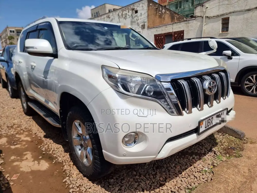 Toyota Land Cruiser Prado 2.8 D-4D 2015 White