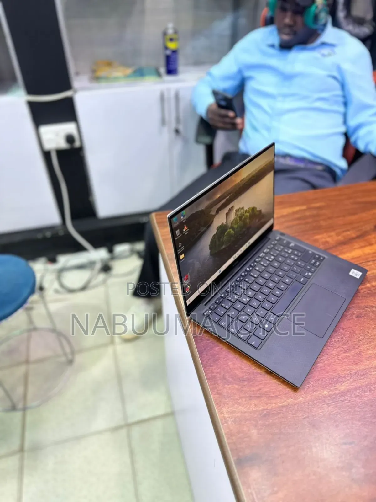 New Laptop Dell XPS 13 7390 16GB Intel Core i7 SSD 512GB