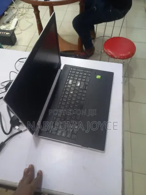 New Laptop HP ProBook 450 G5 8GB Intel Core I7 SSD 256GB