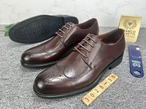 New Classic Franco Banneti Leather Oxfords in Stock
