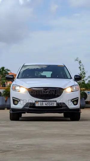Photo - Mazda CX-5 2015 White