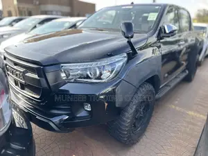 Toyota Hilux 2.4 Diesel 2020 Black