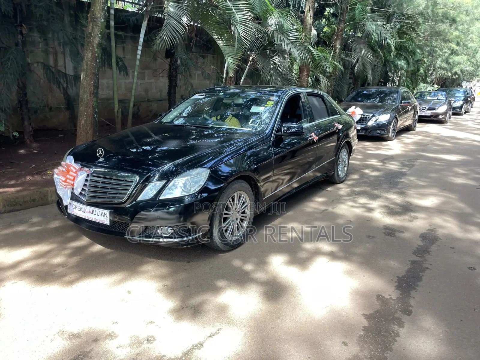 Executive Weddings Cars for Hire at Promotional Prices.