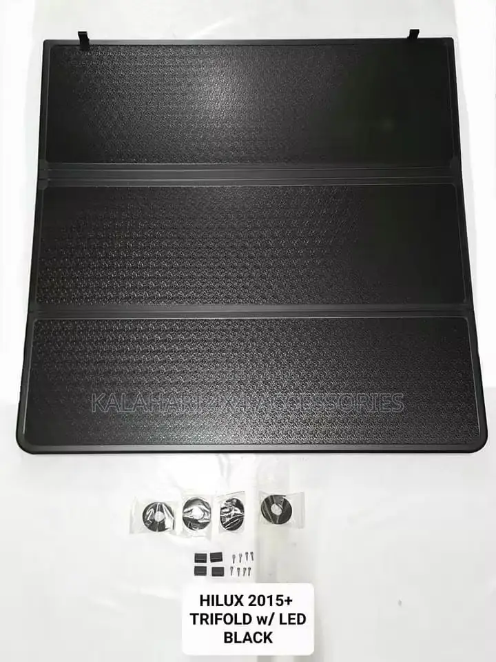 Aluminum Coated Hard Trifold Tonneau Cover