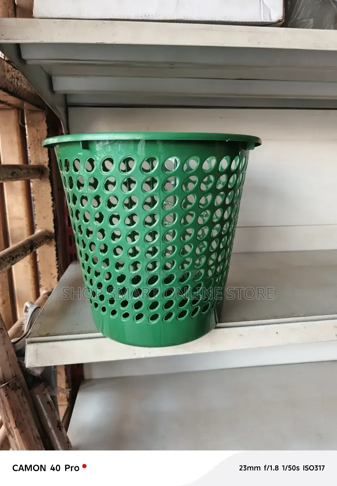 Plastic Dustbins for Home Office Use