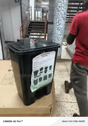 Plastic Dustbins Plastic Dustbins Brand New