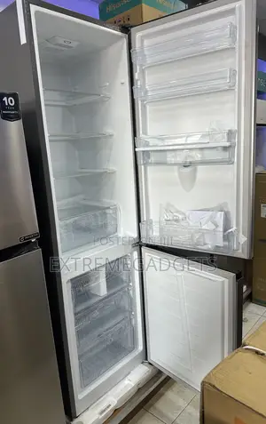 Hisense 341l Fridge With Double Door Water Despenser.