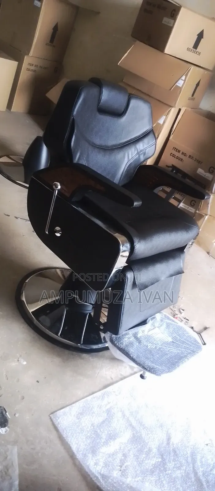 Barber Chair 2689